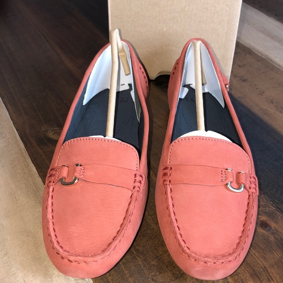 UGG CALLEN LOAFERS - Picture 4 of 10